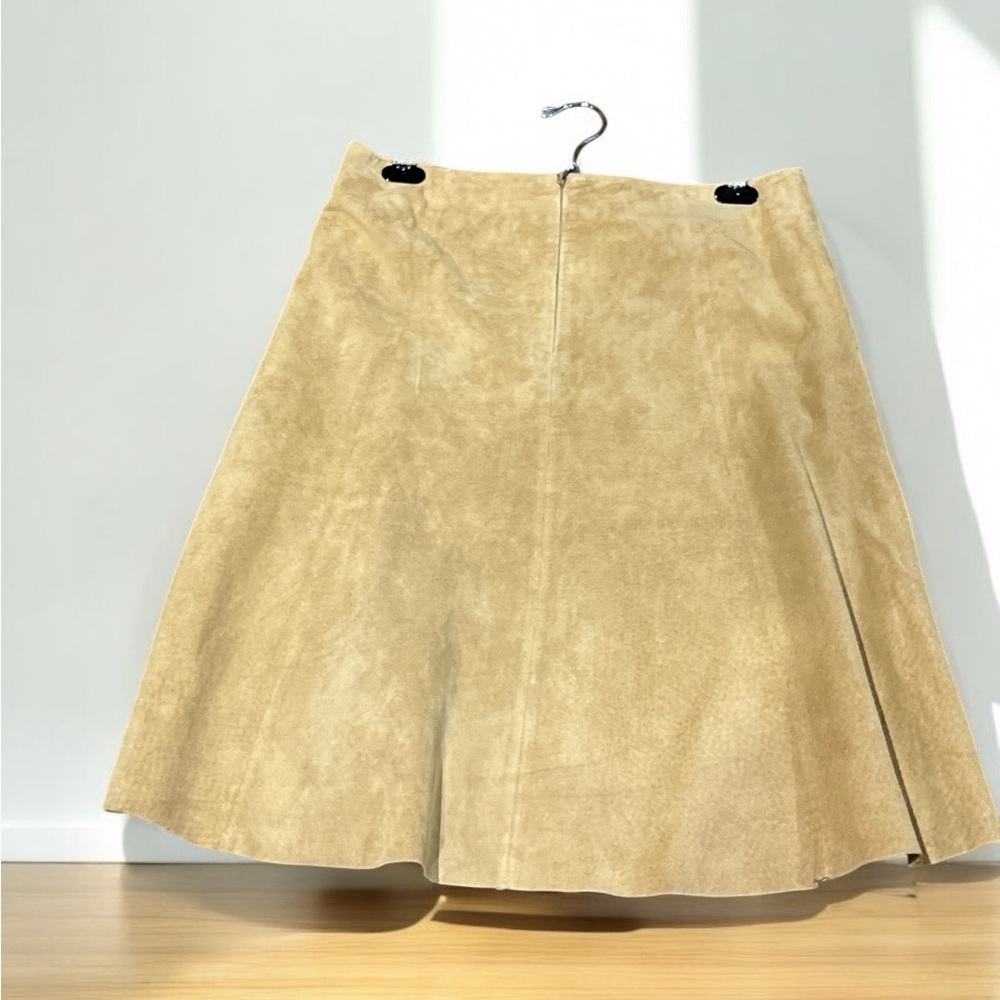Revue A-Line Leather Beige Decorative Skirt Size 12. - Picture 2 of 5